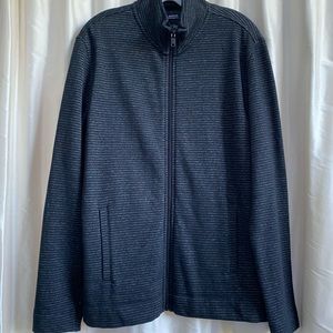 HIP ZIP SWEATER Jacket lt fleece inside. Pockets. Lululemon look.